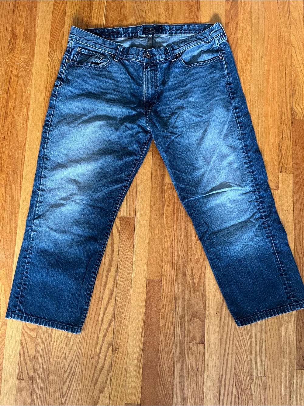 Lucky Brand Relaxed Blue Jeans - size 40
